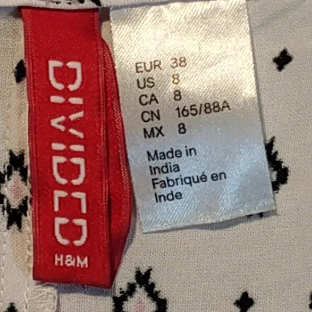 H & M Divided White with Black Diamonds 1/4 Sleeve Blouse Size 8 - Picture 3 of 10